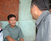 Imprisoned evangelist gets good news in Nepal