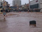 Cyclone Yasi complicates flood recovery in Australia