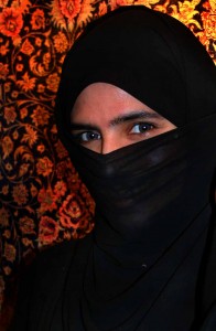 (Photo cred: babasteve via Wikimedia Commons http://commons.wikimedia.org/wiki/File:EFatima_in_UAE_with_niqab.jpg)