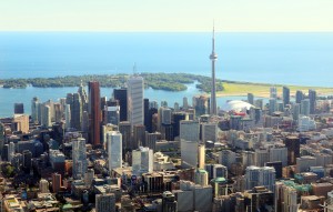 (Photo Toronto, CN skyline courtesy Wikipedia)