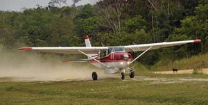Cessna 206 for Brazil (photo by New Tribes Mission)