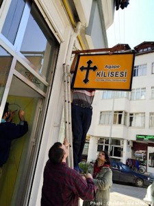 Putting sign up for Agape Church plant in Ordu met with some opposition. (Photo courtesy of Christian Aid Mission)