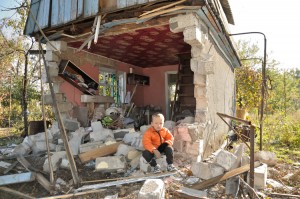 Destruction of home in Khartsyzk, Donetsk region. Armed conflict, Ukraine, 2014 (Photo courtesy of LFI)