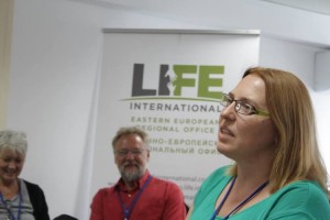 (Photo Larysa Ploskonis courtesy LIFE International)