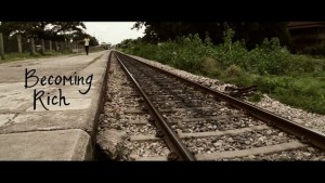 (Widows in India often beg near train stations/Photo courtesy Mission India) 