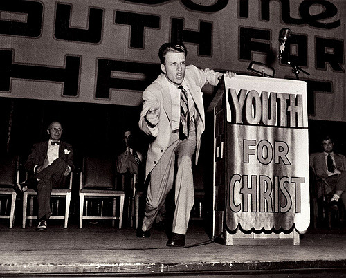 Billy Graham, Champion of the Gospel, Dies at 99