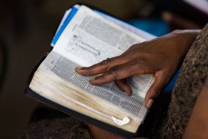 Give God's Word as a gift this year