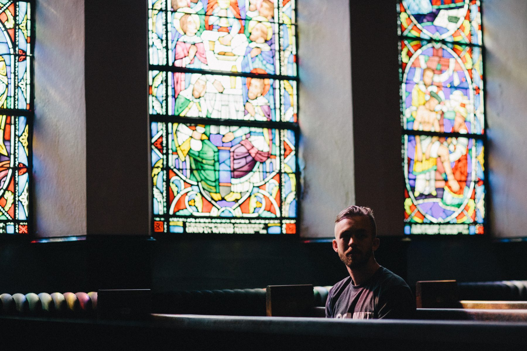 New Pew study finds US is becoming “less Christian”
