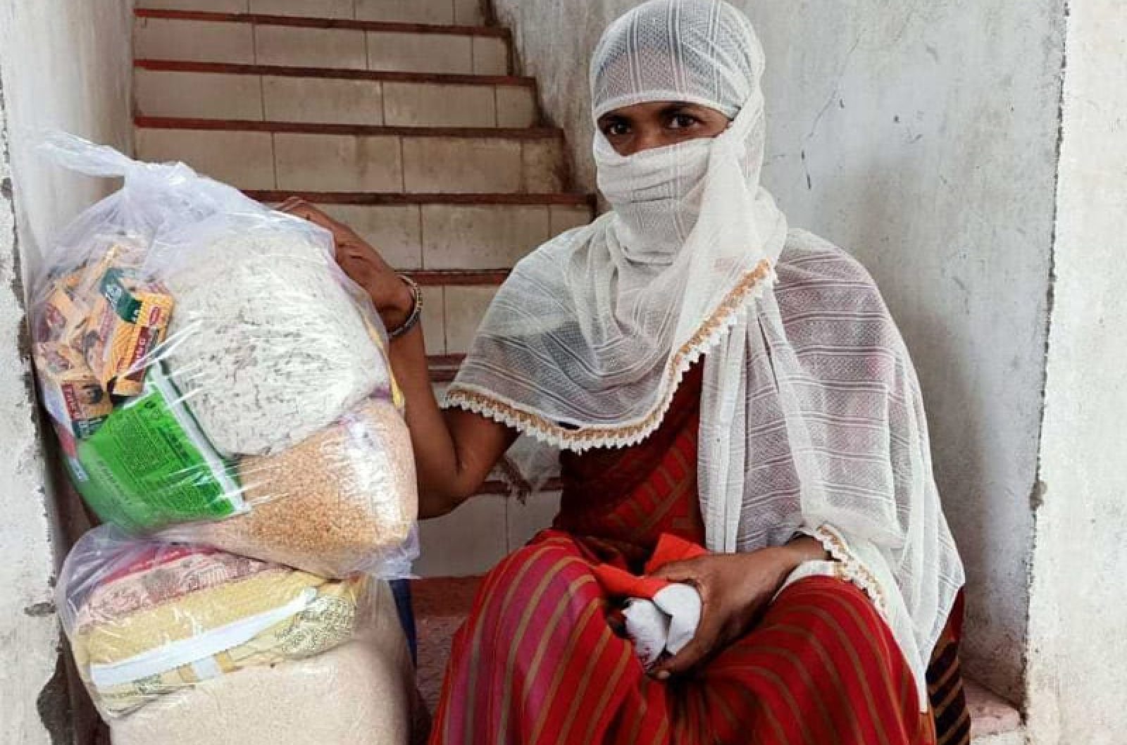 India blames religious minorities for coronavirus contagion