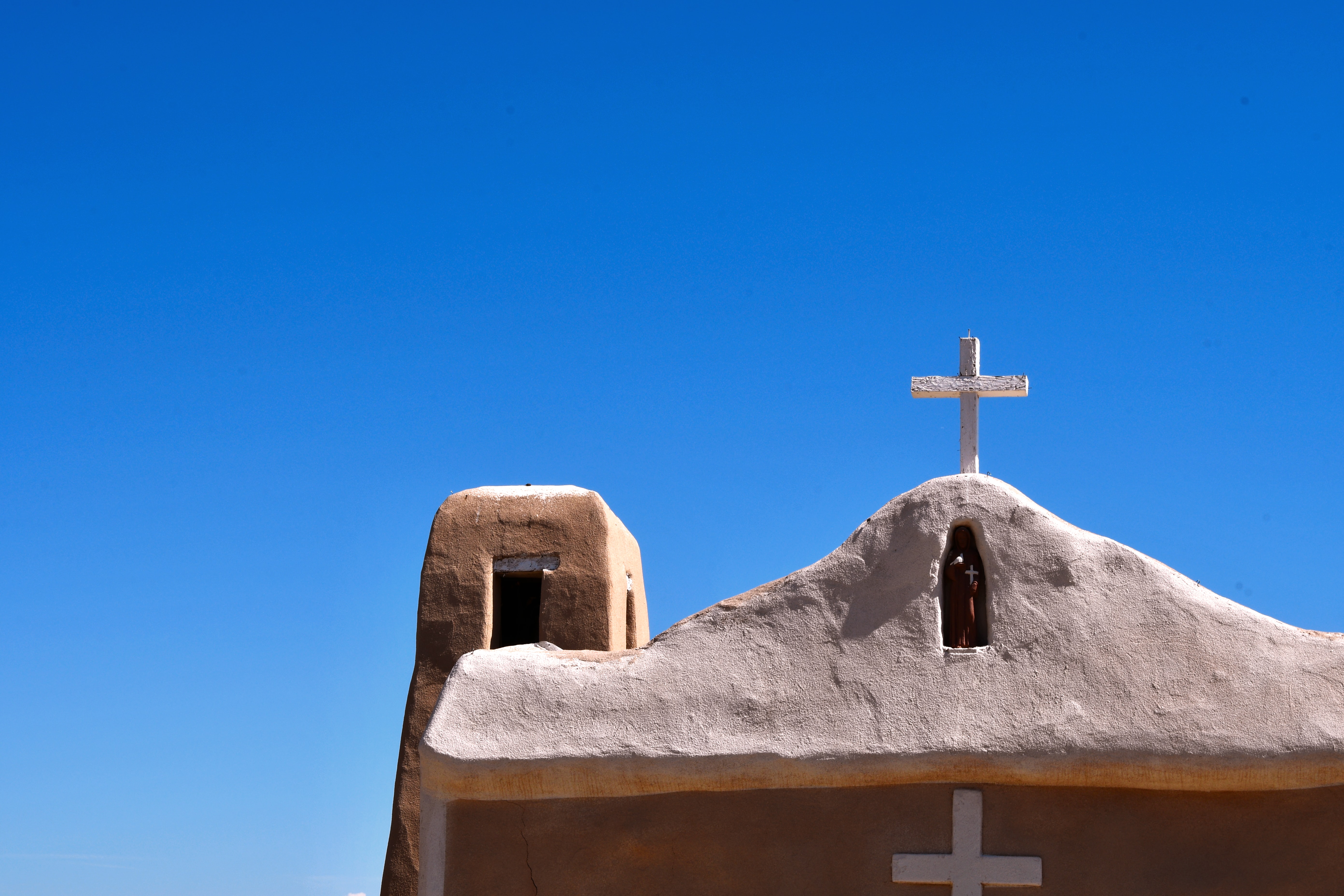 church, unsplash