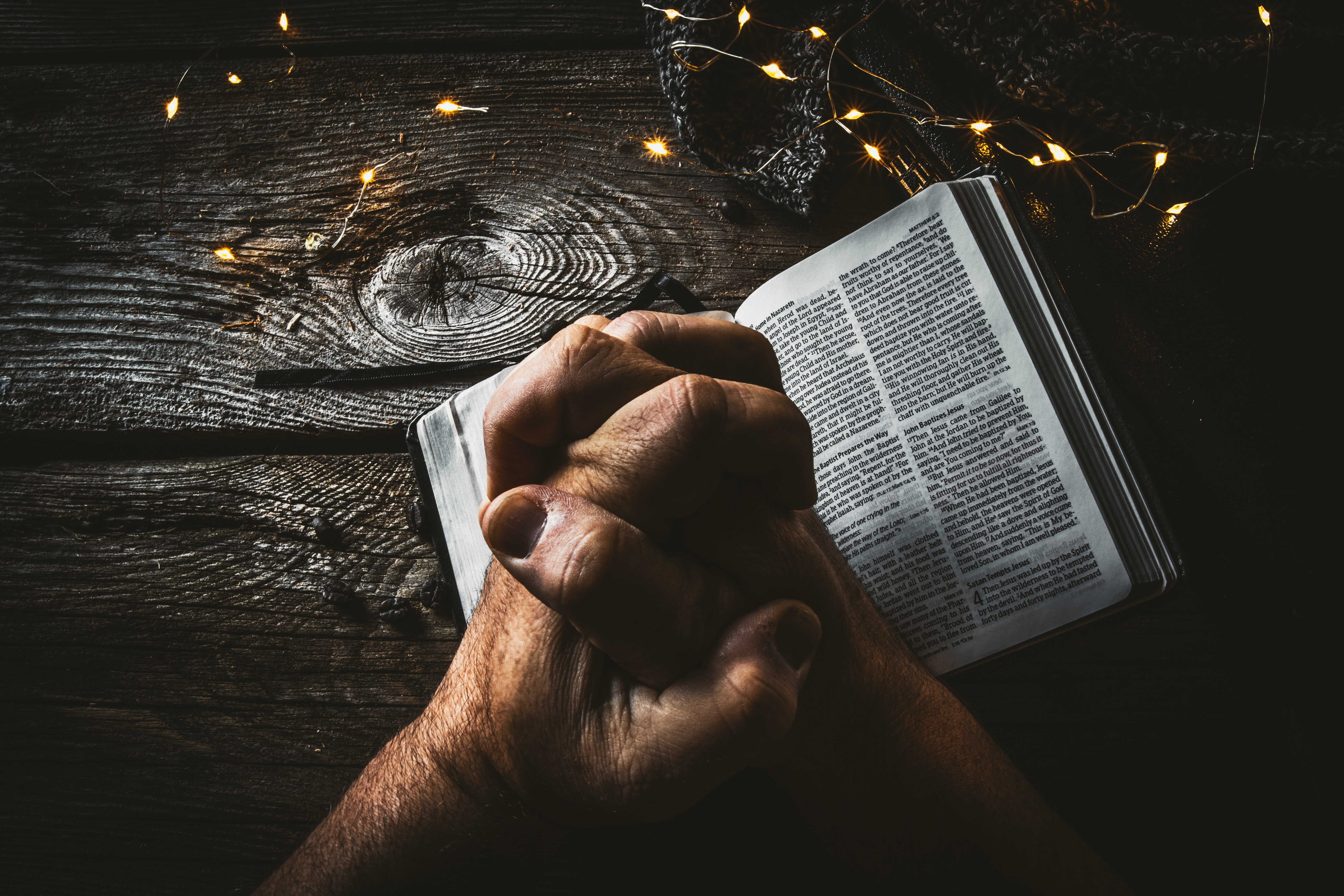 praying, China Partner, Unsplash