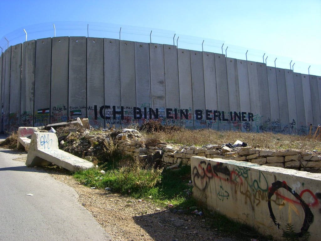 Amnesty International says laws in Israel/Palestine amount to apartheid
