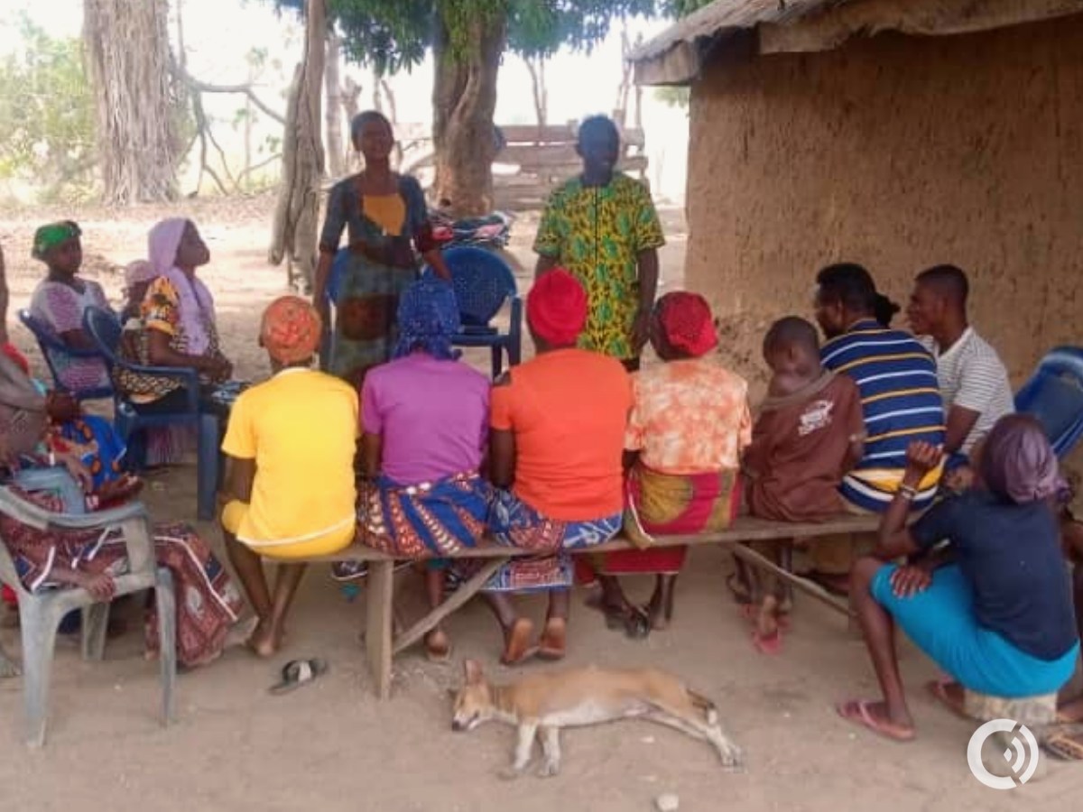Nigerians flee to cities amid extremist violence