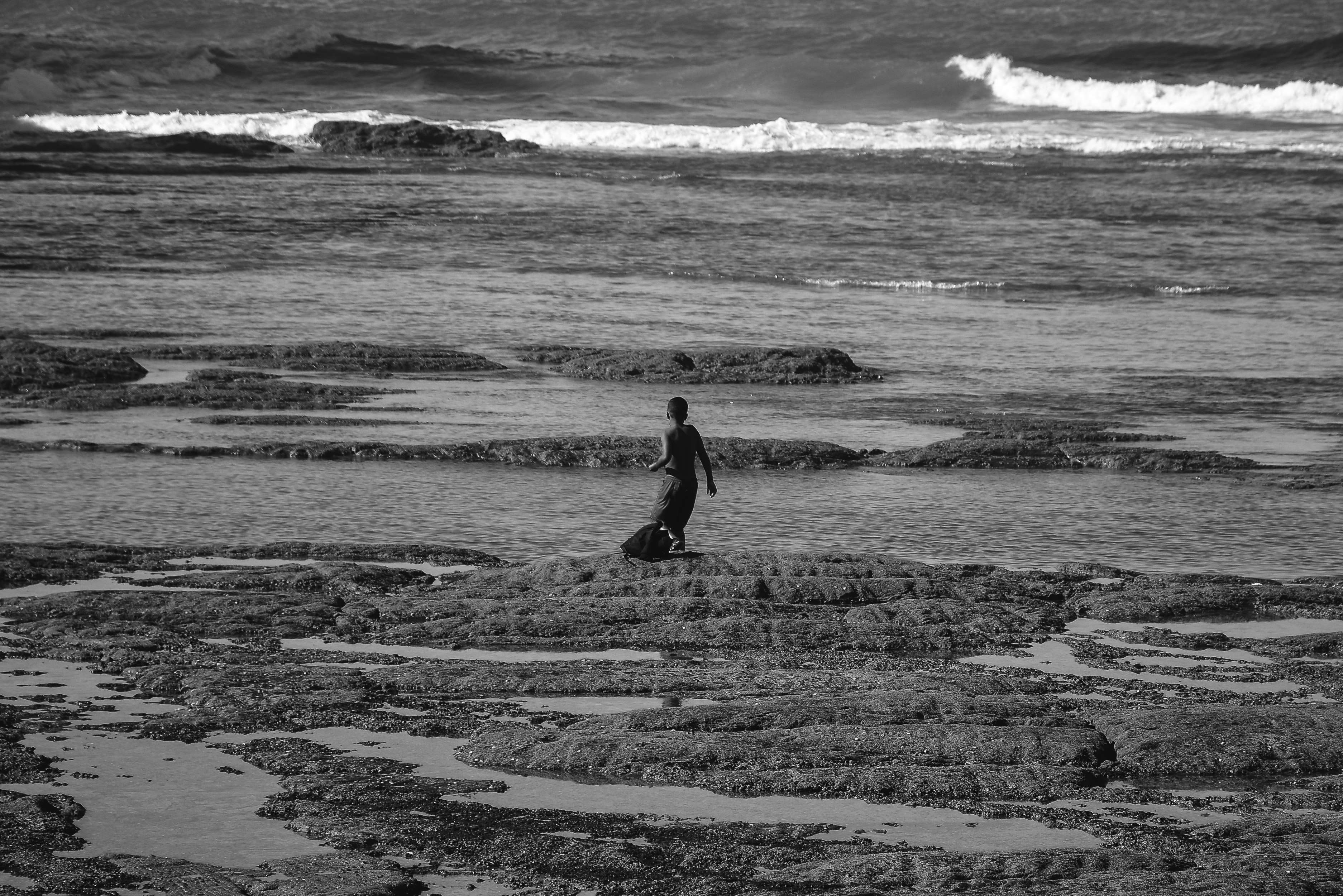 Flash floods and fighting devastate eastern DRC