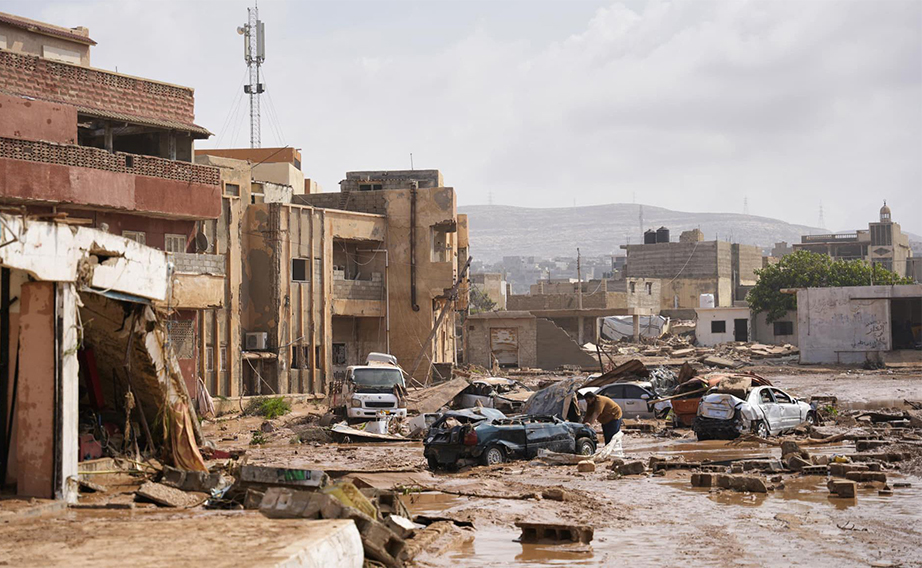 Grief turns to anger in flooded Libya