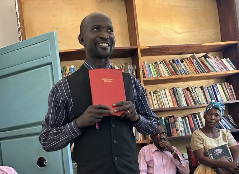 Ugandan believers unite to translate Scripture