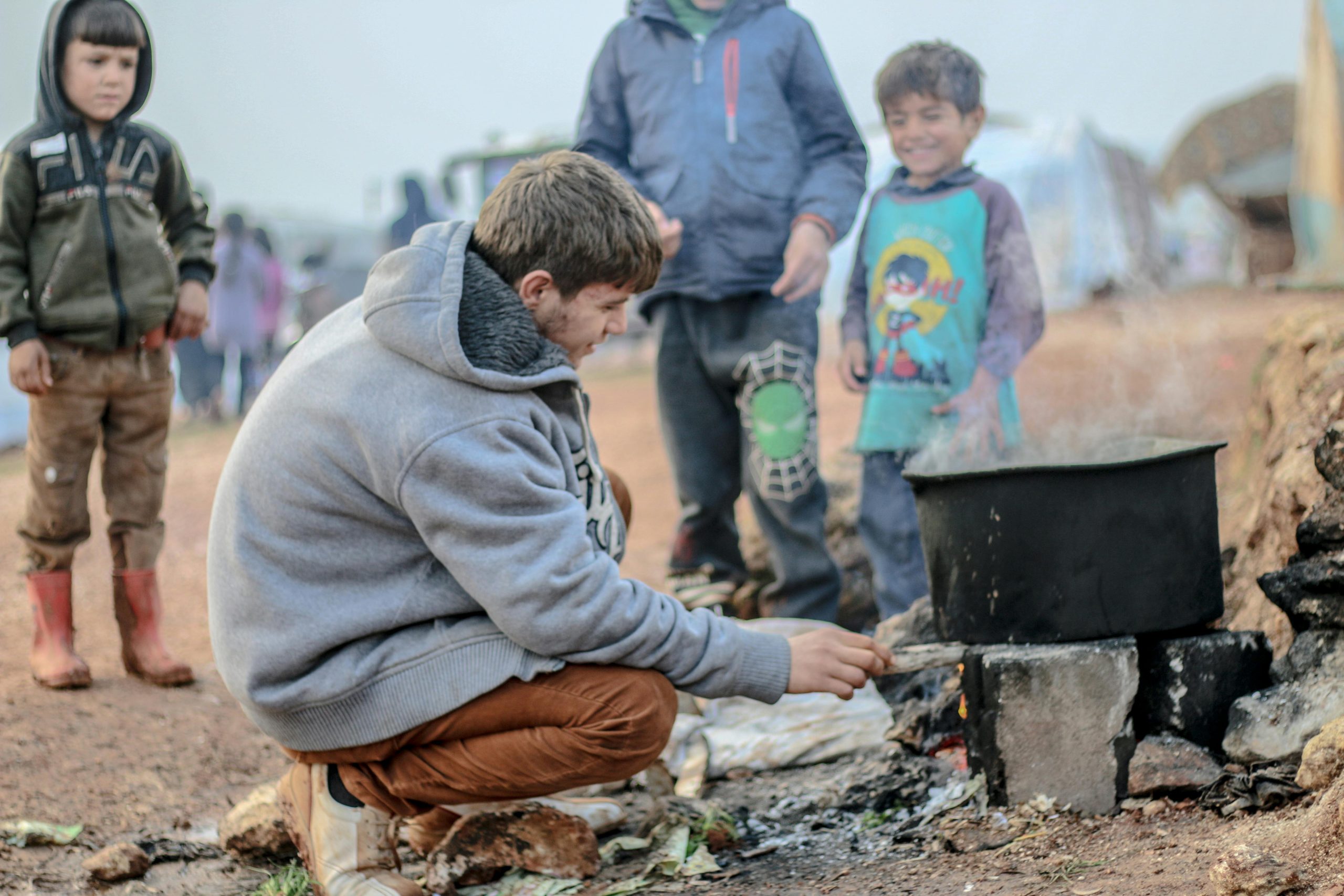 Refugee exchange continues as groups return to and flee from Syria