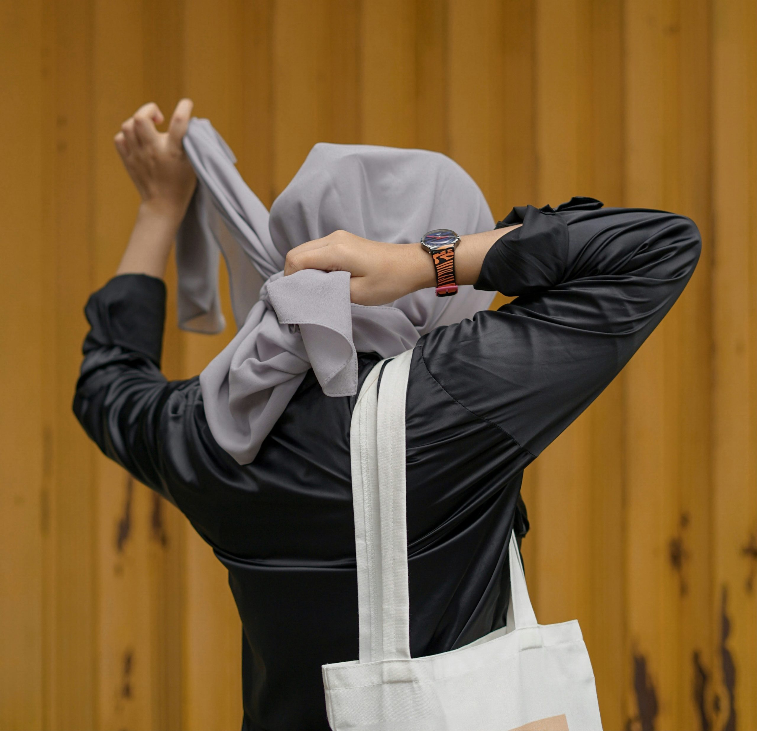 Ministry promotes forgiveness as Iranian women protest oppression